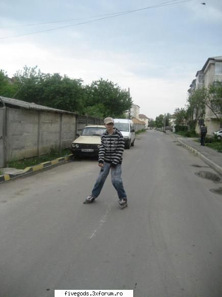 r3 ...te rog..si dai sunt destul de bun si..nam chef de codati..pe aceste pls...imi dai amin? sati
